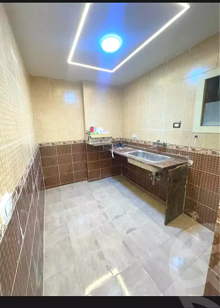 https://aqarmap.com.eg/ar/listing/7168815-for-sale-alexandria-sydy-bshr-sydy-bshr-bhry-ibrahim-el-sayed-st