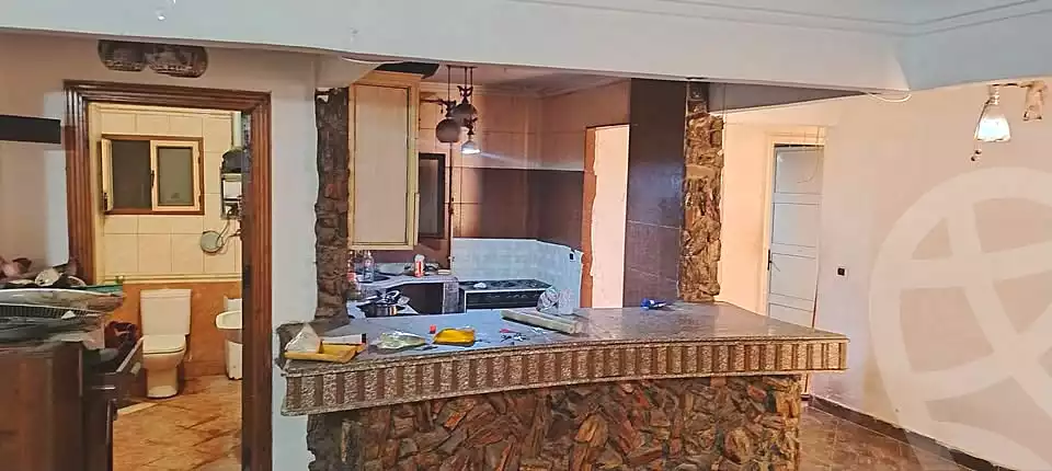 https://aqarmap.com.eg/en/listing/7168831-for-sale-alexandria-alhadara-new-el-hadra