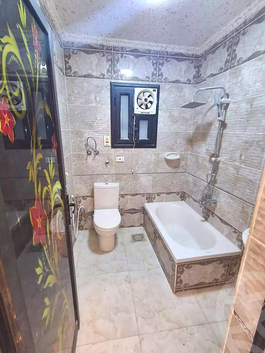 https://aqarmap.com.eg/ar/listing/7168868-for-rent-alexandria-bahray-el-anfoshy-sidi-kazman-st