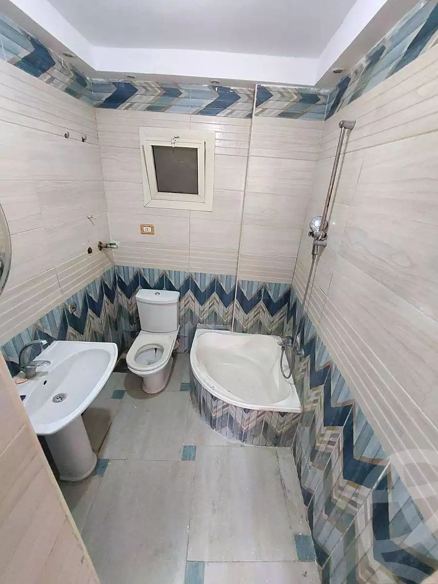 https://aqarmap.com.eg/ar/listing/7168887-for-sale-alexandria-rs-ltyn