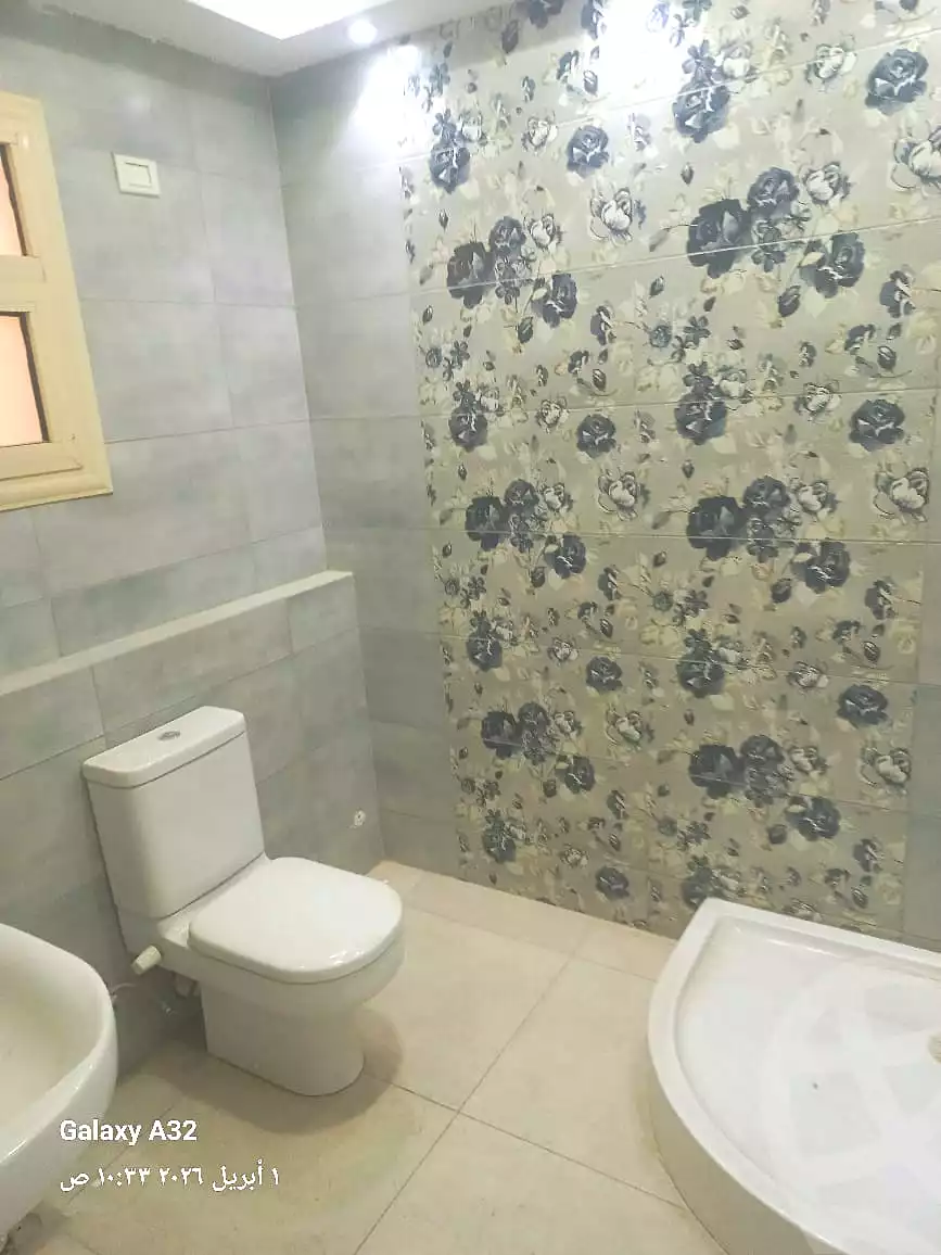 https://aqarmap.com.eg/ar/listing/7168894-for-rent-cairo-new-cairo-sharq-el-akadamiya-tuman-bay-st
