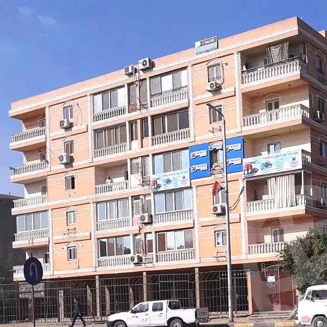 https://aqarmap.com.eg/en/listing/7168926-for-sale-cairo-el-haram-shareaa-el-haram