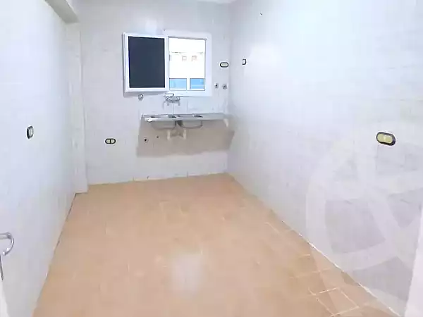 https://aqarmap.com.eg/ar/listing/7169400-for-sale-alexandria-al-agamy-el-kilo-21