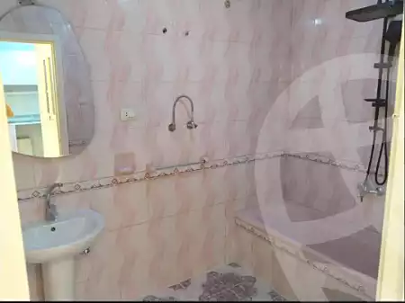 https://aqarmap.com.eg/en/listing/7168585-for-sale-alexandria-el-asafra-shr-mlk-hfny