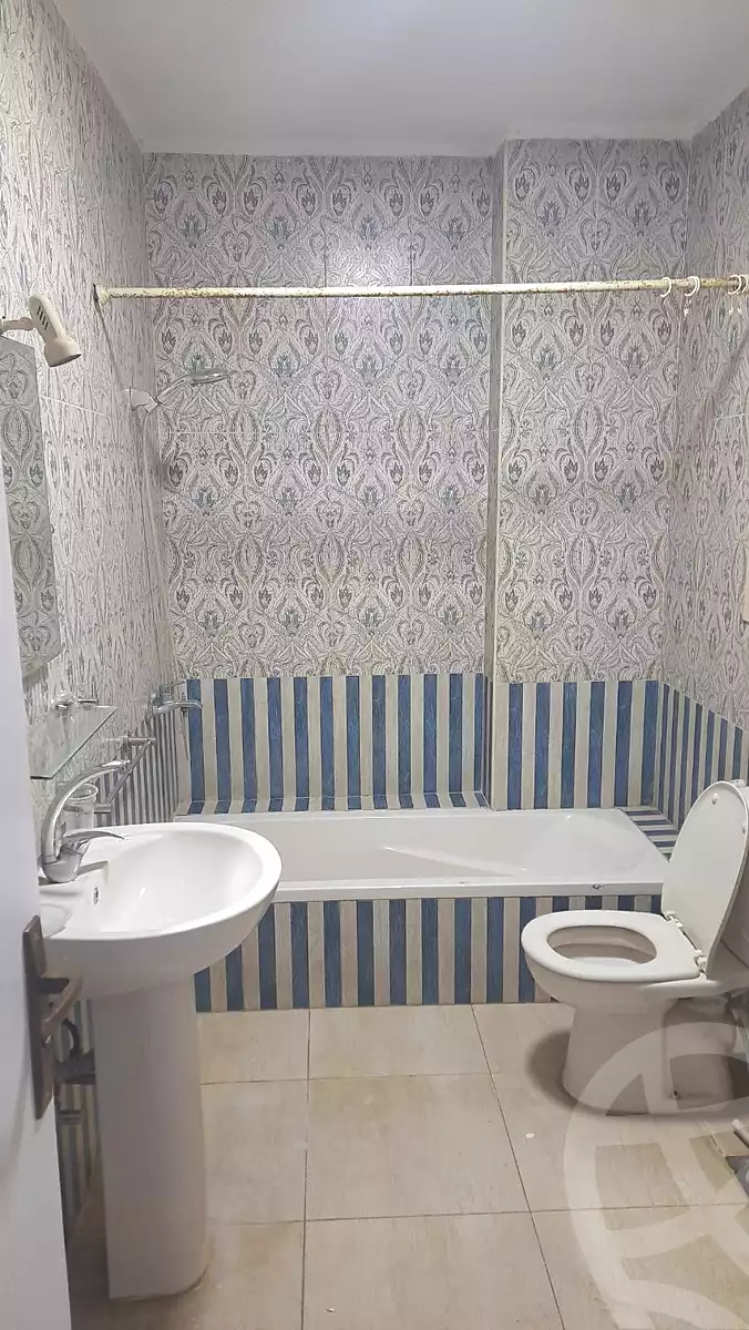 https://aqarmap.com.eg/ar/listing/7169805-for-rent-cairo-new-cairo-south-investors-al-gezira-st