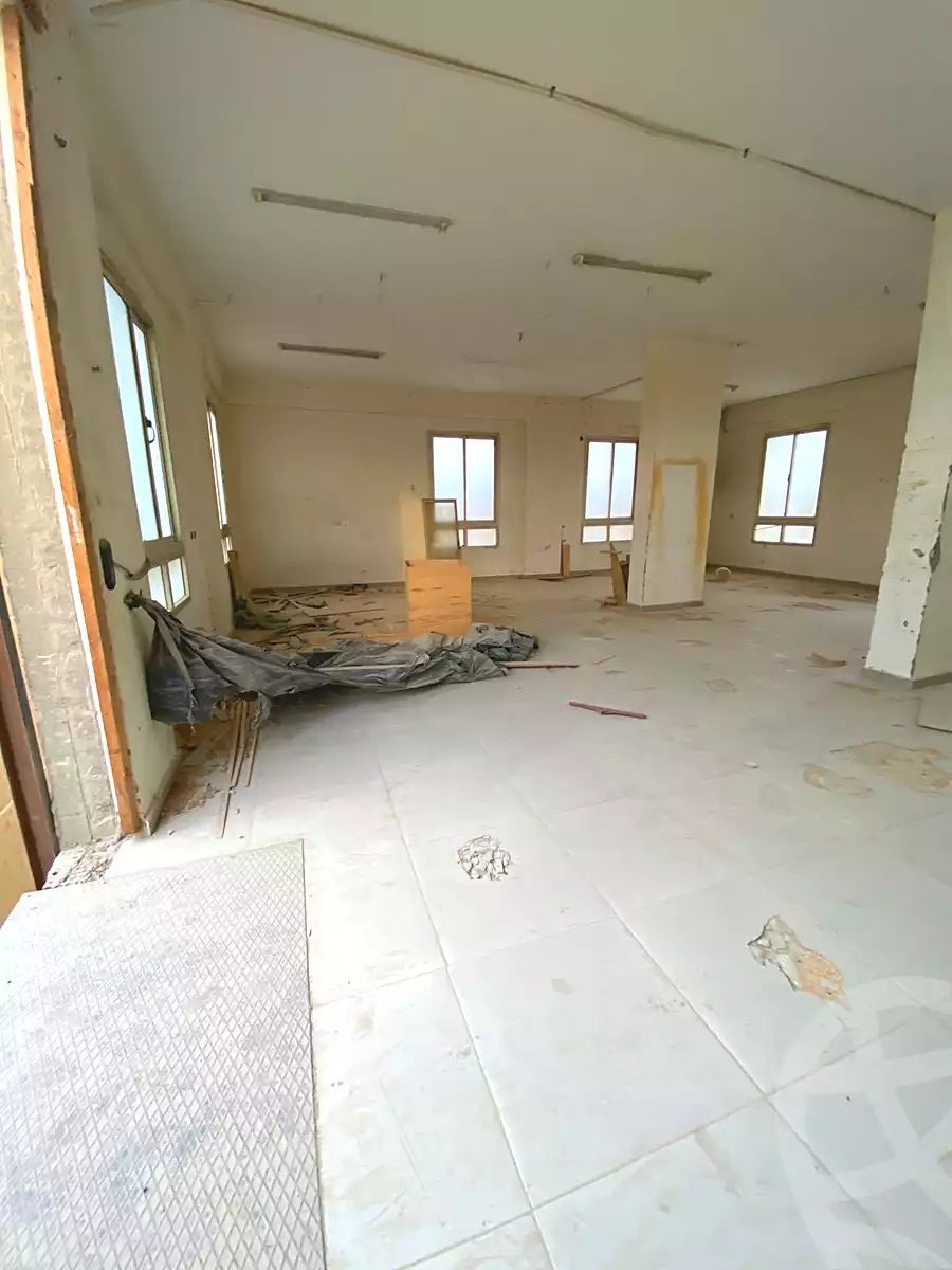 https://aqarmap.com.eg/ar/listing/7169888-for-sale-cairo-new-cairo-el-maantiqah-el-sinaiyyah