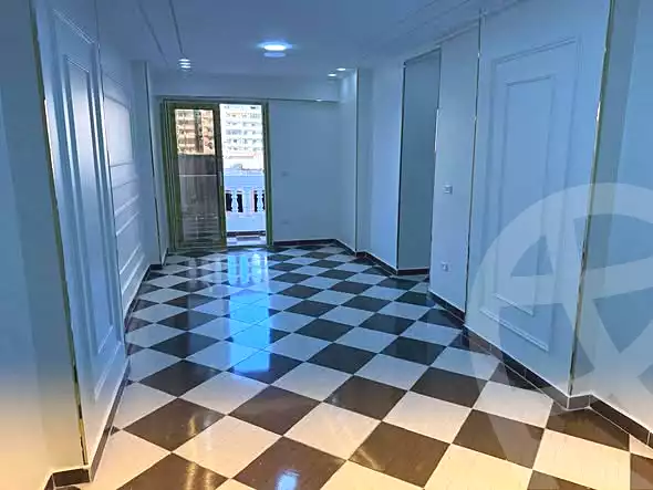 https://aqarmap.com.eg/ar/listing/7170245-for-sale-alexandria-sydy-bshr-sydy-bshr-bhry-shr-mhmwd-l-yswy
