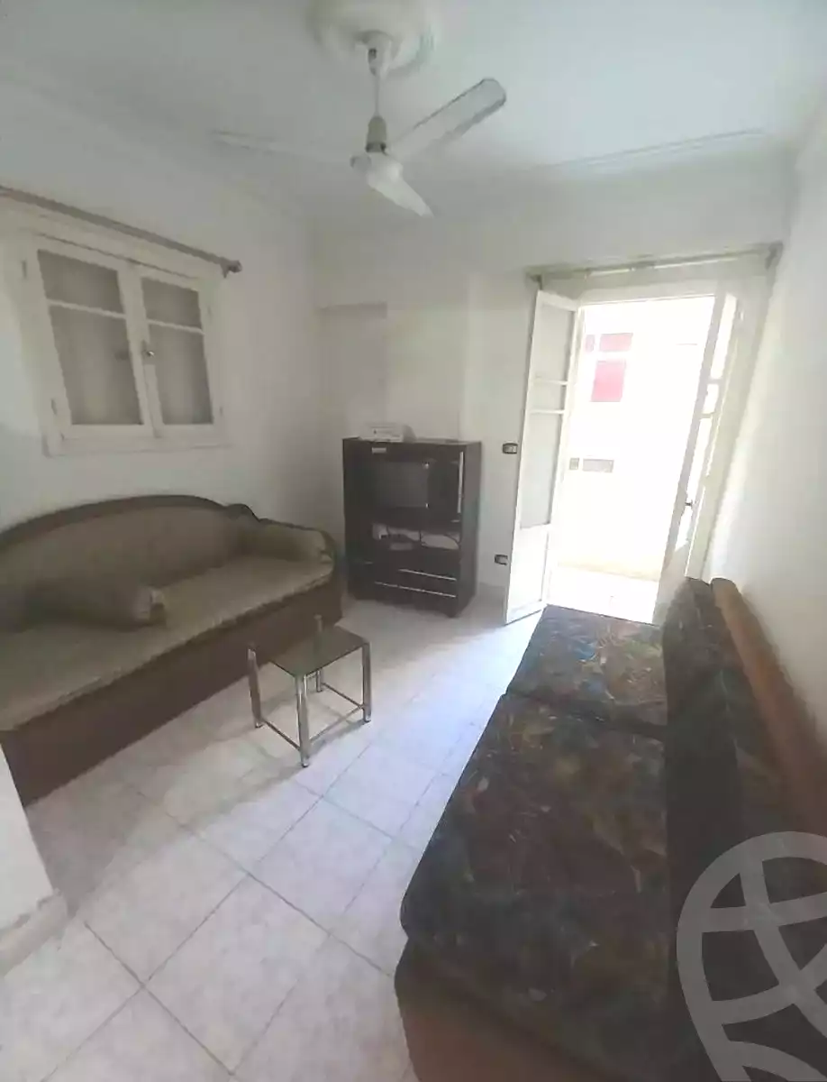https://aqarmap.com.eg/ar/listing/7170275-for-sale-alexandria-sydy-bshr-sydy-bshr-bhry-khalil-hamada-st
