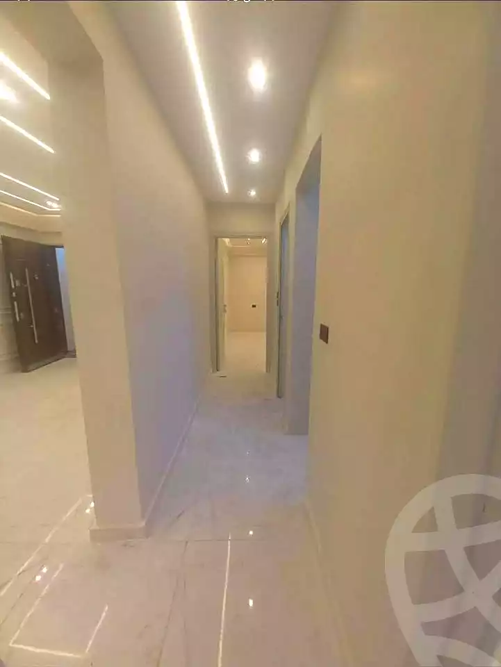 https://aqarmap.com.eg/ar/listing/7170295-for-sale-alexandria-miami-mahmoud-el-isawy-st