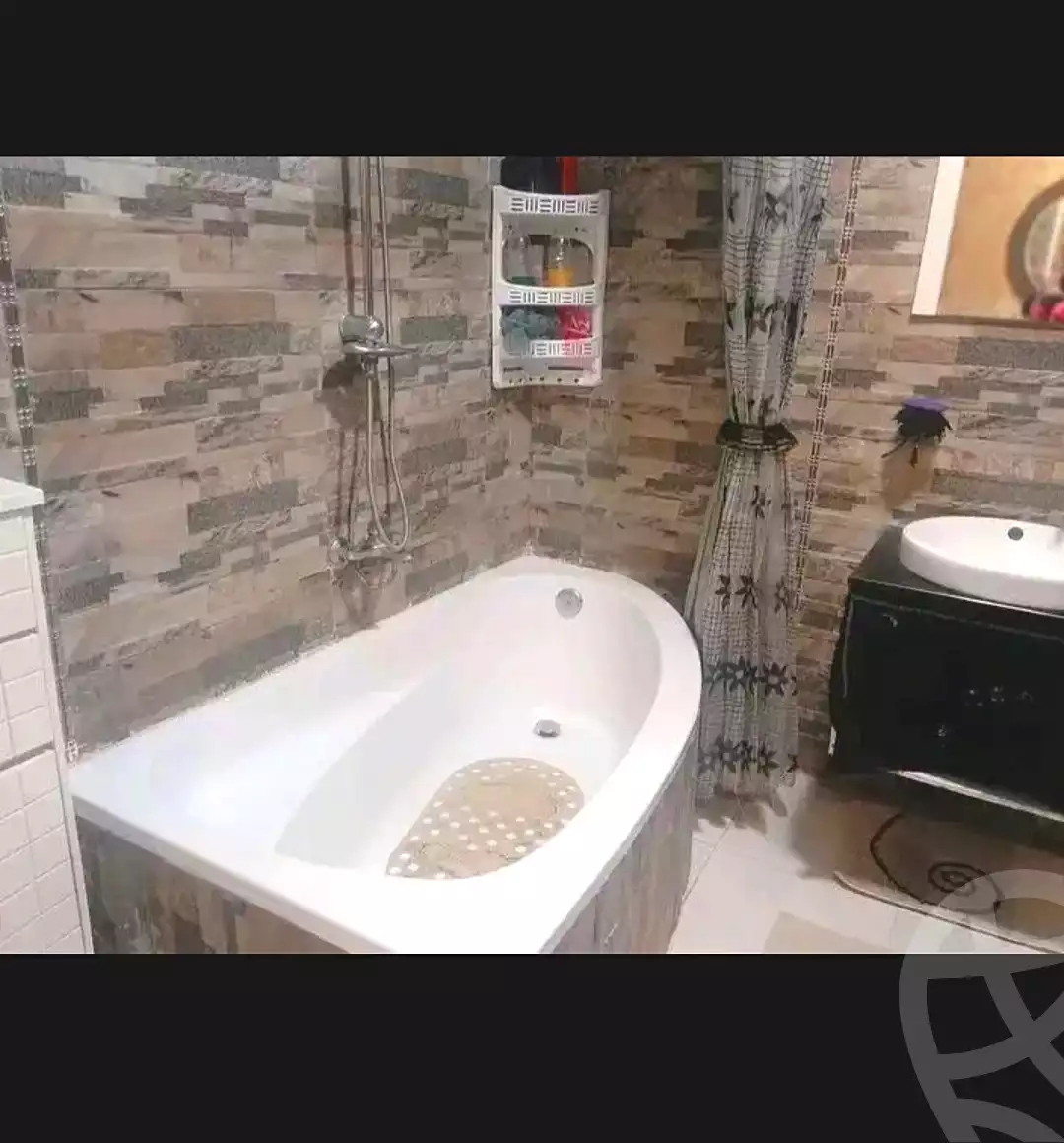 https://aqarmap.com.eg/en/listing/7170309-for-sale-alexandria-miami-45-street