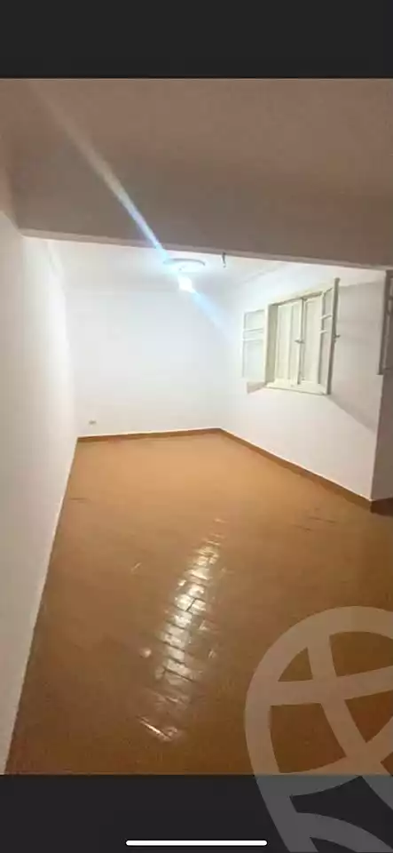 https://aqarmap.com.eg/en/listing/7170378-for-sale-alexandria-glim-shr-bw-qyr-tryq-lhry