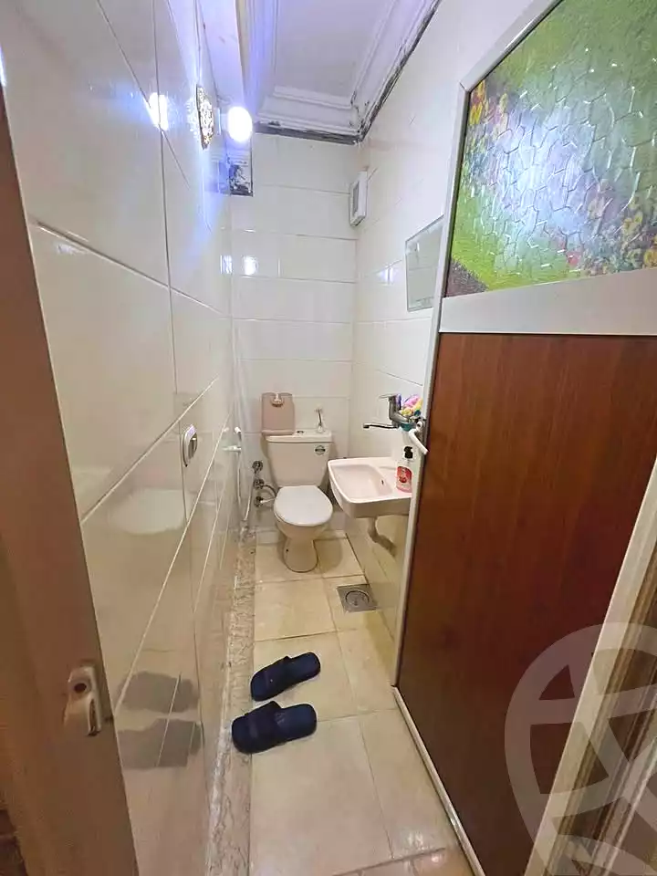 https://aqarmap.com.eg/ar/listing/7170411-for-sale-alexandria-sydy-bshr-sydy-bshr-bhry-street-17