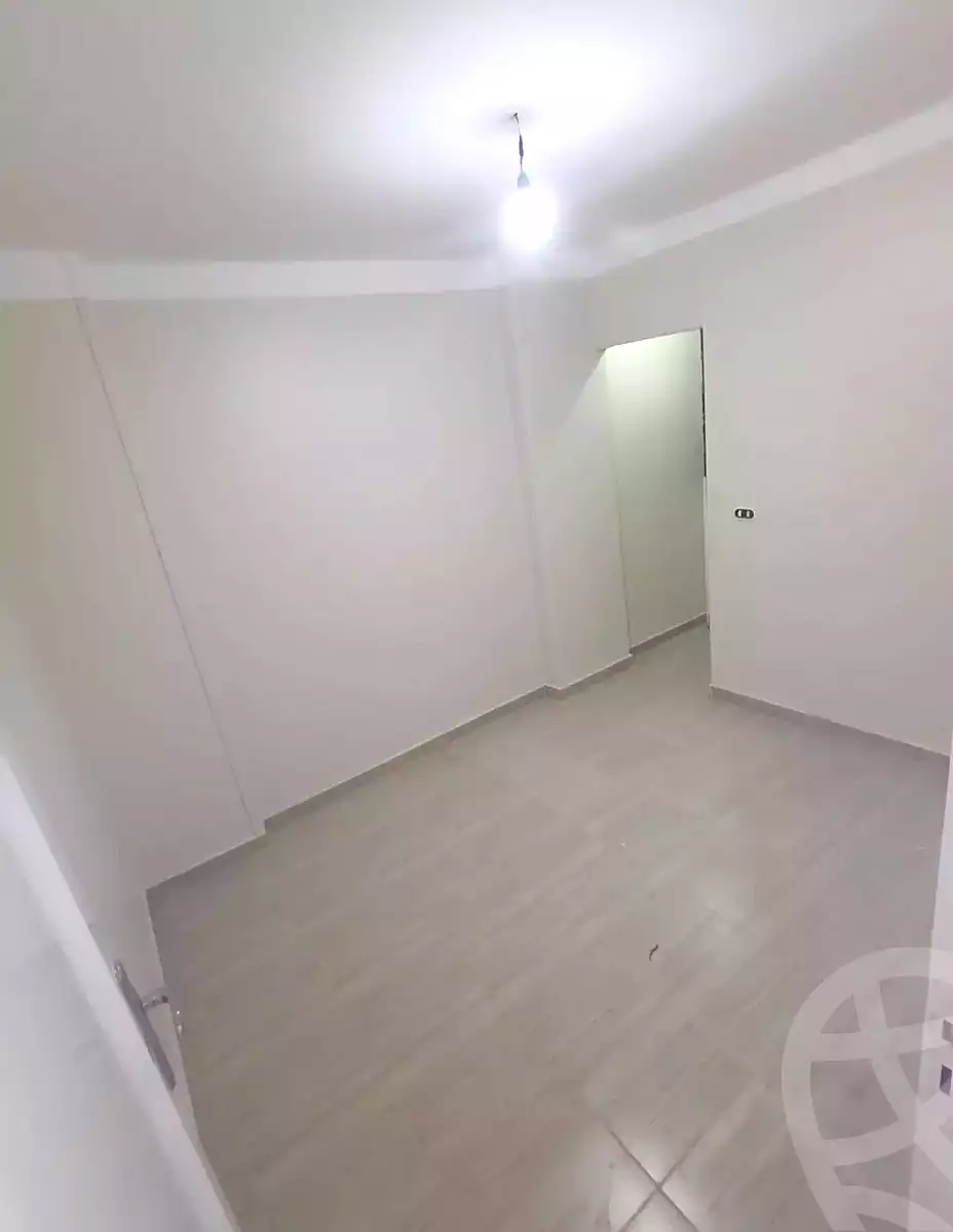 https://aqarmap.com.eg/ar/listing/7170466-for-sale-alexandria-al-agamy-el-hanouvel-yathreb-st