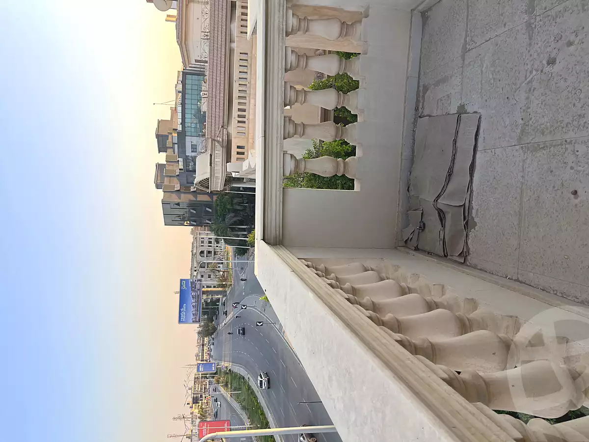 https://aqarmap.com.eg/en/listing/7170781-for-rent-cairo-new-cairo-first-settlement-mhwr-mstfy-kml