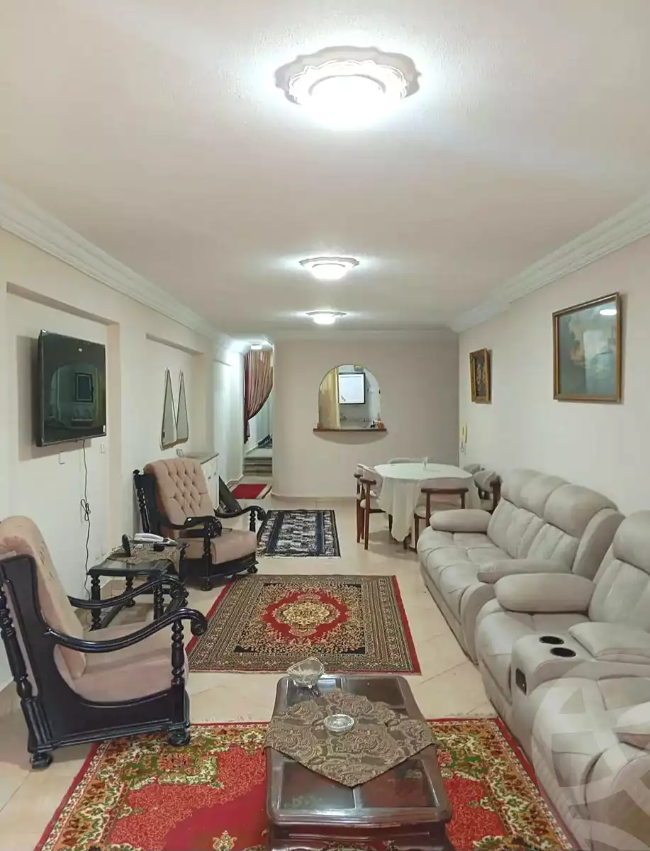 https://aqarmap.com.eg/ar/listing/7170796-for-rent-alexandria-miami