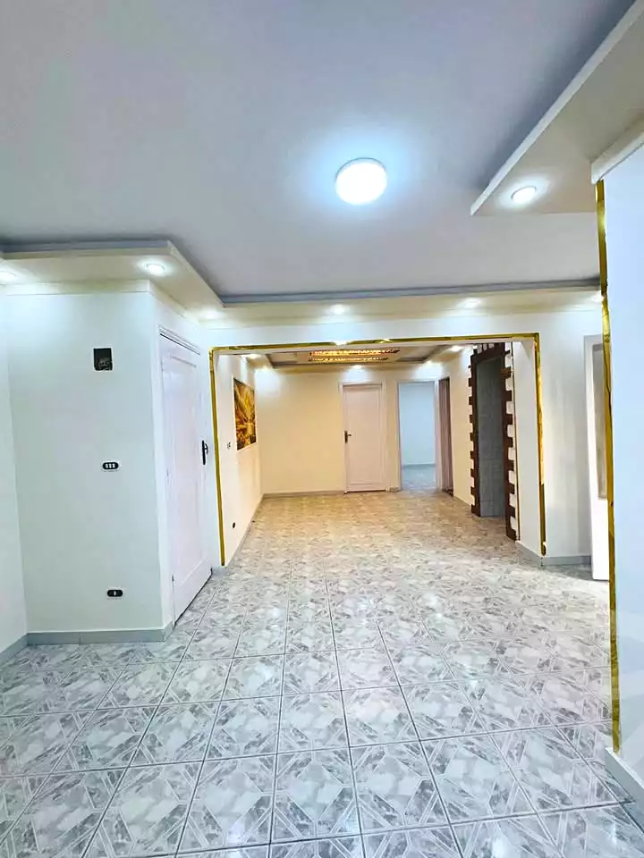 https://aqarmap.com.eg/ar/listing/7170841-for-sale-alexandria-al-agamy-shataa-el-nakheel