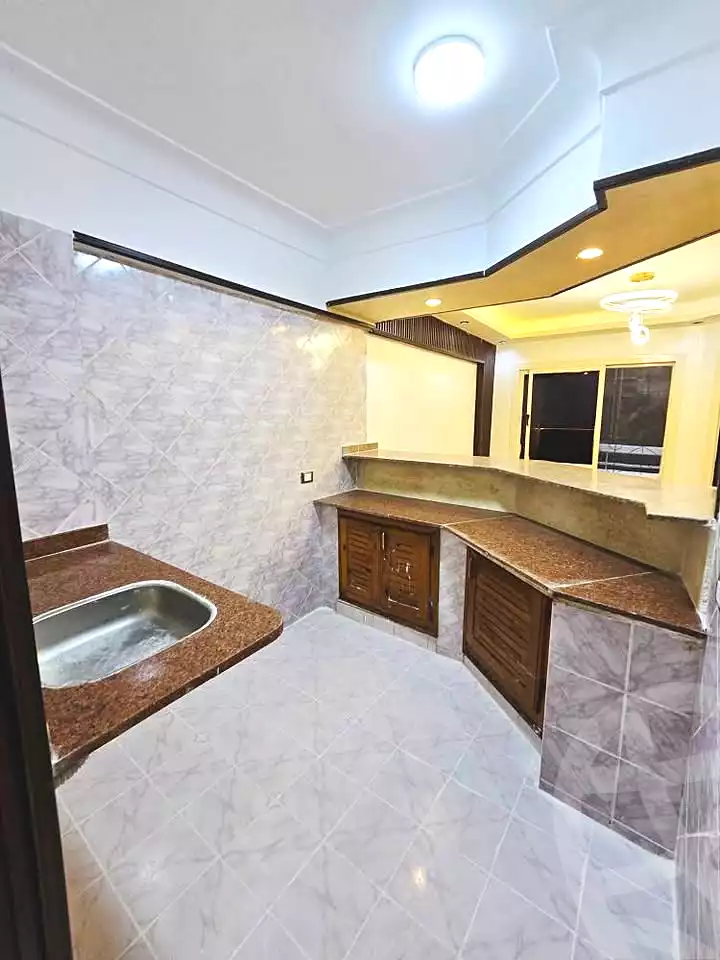 https://aqarmap.com.eg/ar/listing/7170993-for-sale-alexandria-al-agamy-shataa-el-nakheel