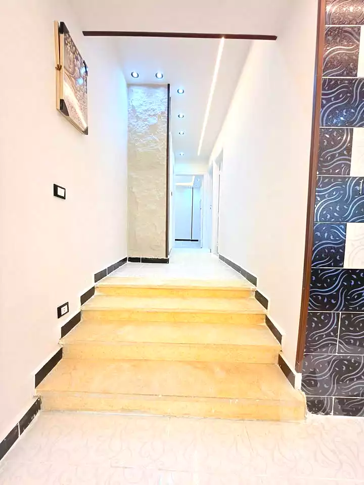 https://aqarmap.com.eg/ar/listing/7171026-for-sale-alexandria-al-agamy-shataa-el-nakheel