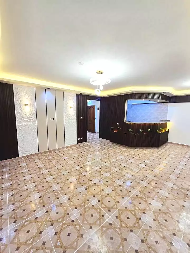 https://aqarmap.com.eg/ar/listing/7171032-for-sale-alexandria-al-agamy-shataa-el-nakheel