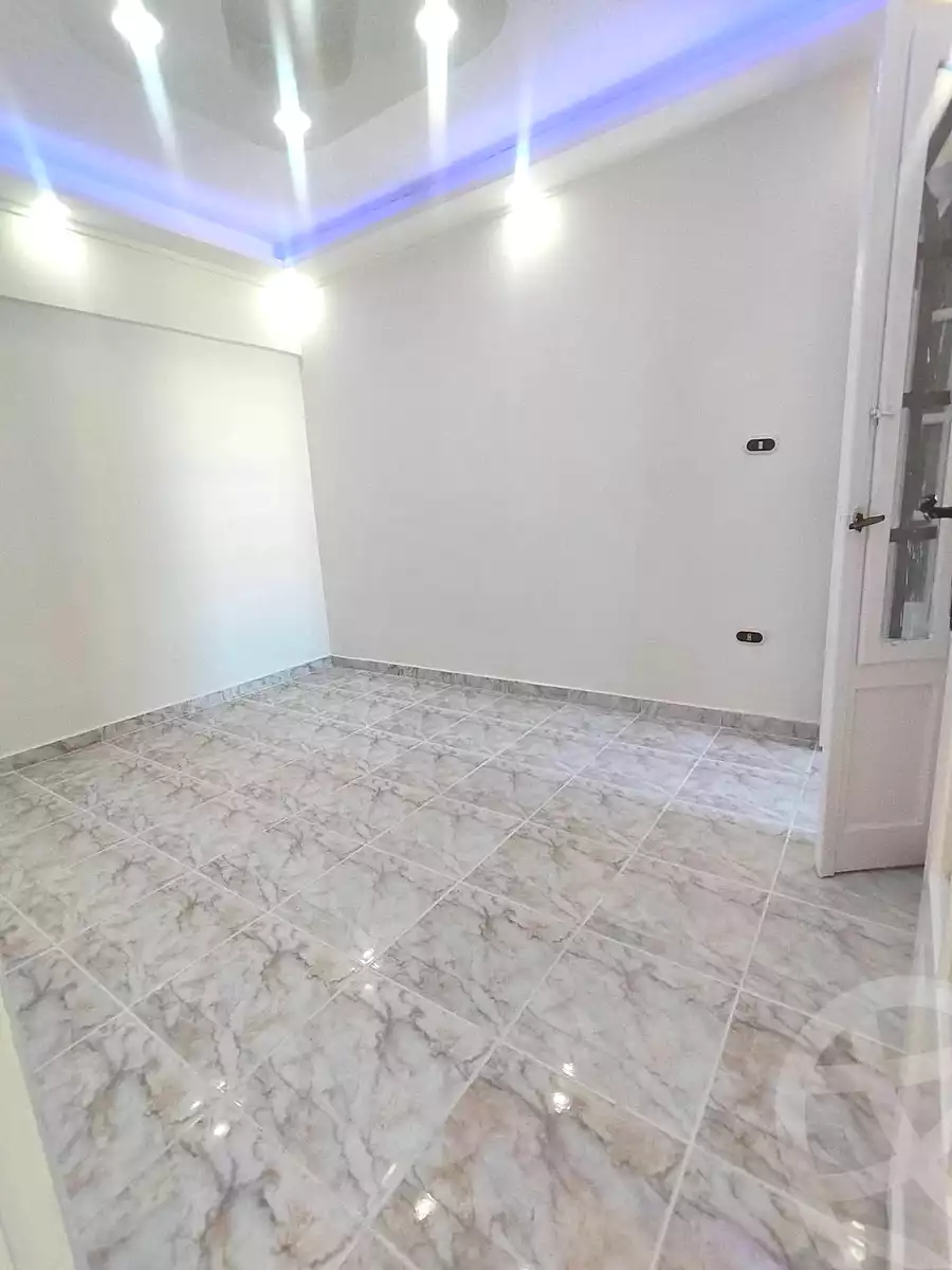 https://aqarmap.com.eg/ar/listing/7171058-for-sale-alexandria-al-agamy-shataa-el-nakheel