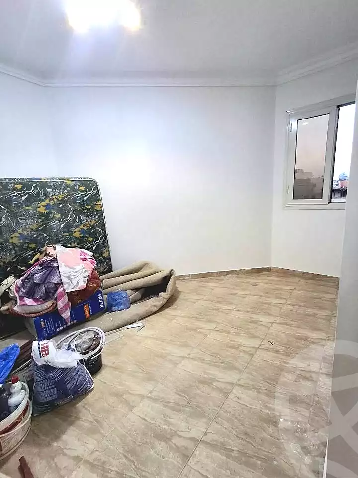 https://aqarmap.com.eg/ar/listing/7171081-for-sale-alexandria-el-asafra-shr-45