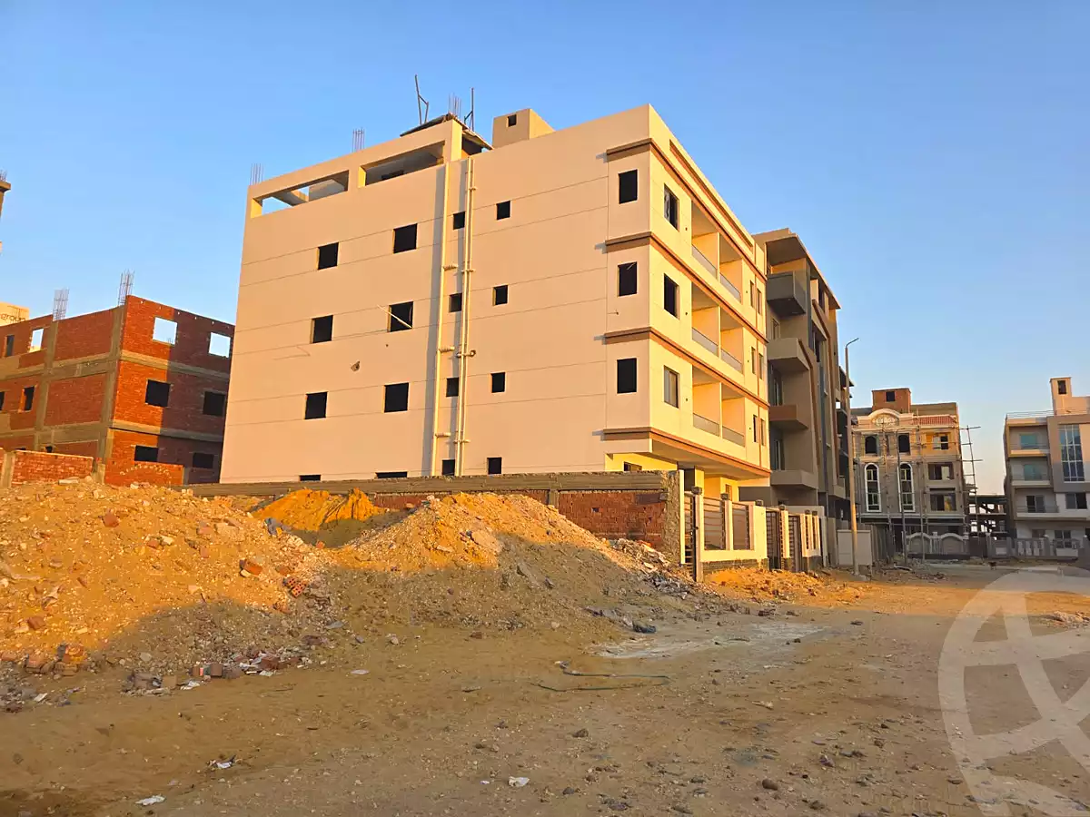 https://aqarmap.com.eg/ar/listing/7171114-for-sale-cairo-new-cairo-new-narges