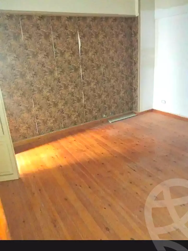 https://aqarmap.com.eg/en/listing/7171170-for-sale-alexandria-al-agamy-lbytsh-belia-st