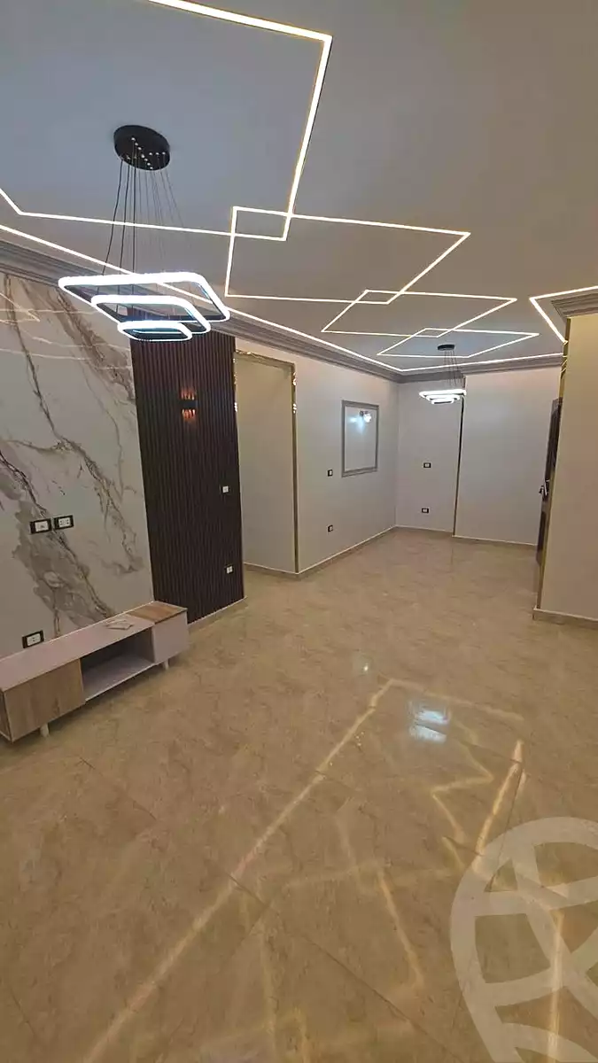 https://aqarmap.com.eg/ar/listing/7171428-for-sale-cairo-ain-shams-ahmed-esmat-st