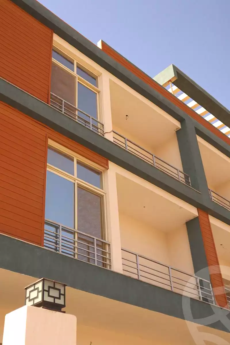 https://aqarmap.com.eg/ar/listing/7171567-for-sale-cairo-el-sheikh-zayed-city-el-hay-elthamen-area-2