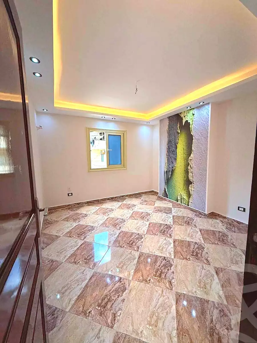https://aqarmap.com.eg/ar/listing/7171583-for-sale-alexandria-sydy-bshr-shr-mlk-hfny