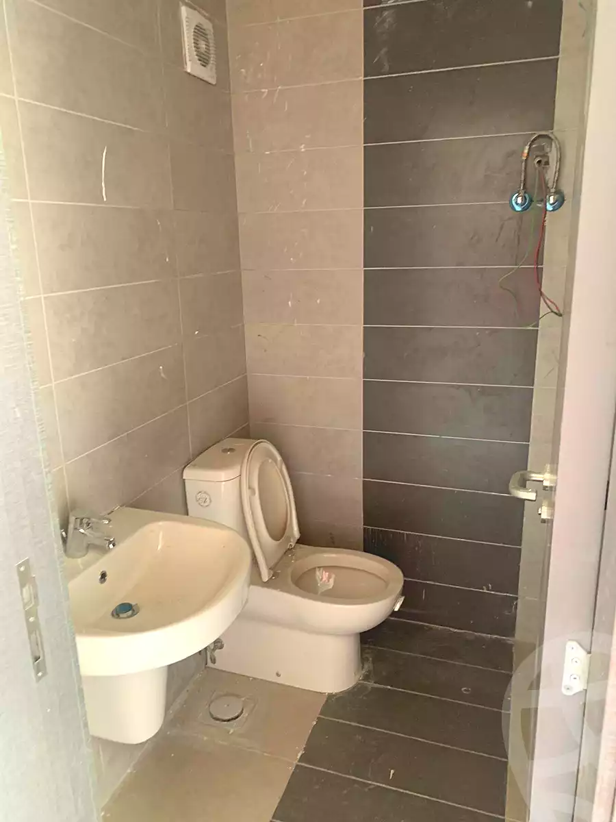 https://aqarmap.com.eg/ar/listing/7171779-for-rent-cairo-new-cairo-compounds-lyjntry-mwl-ktlyst-llttwyr