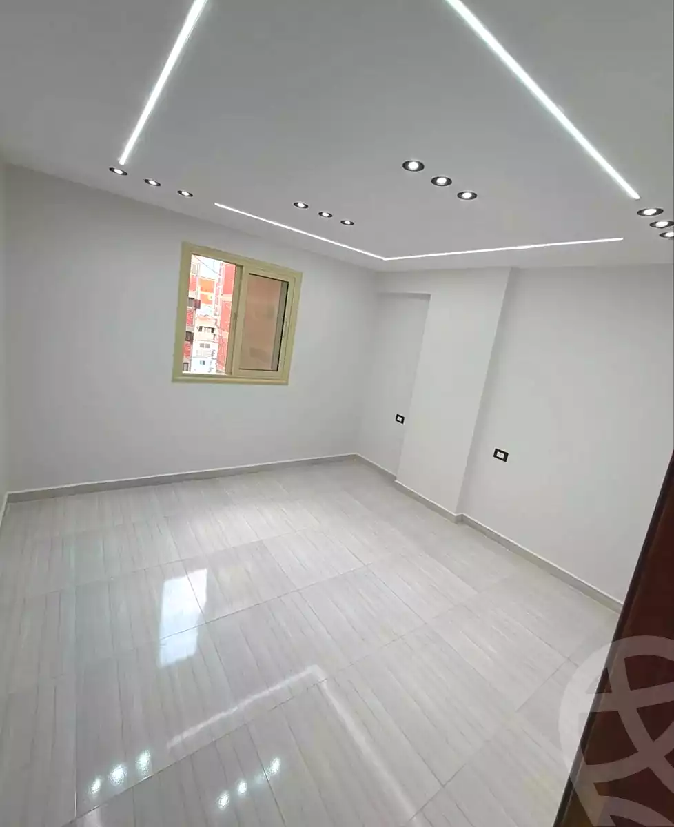 https://aqarmap.com.eg/ar/listing/7171956-for-sale-alexandria-al-agamy-lbytsh-shahr-al-assal-st