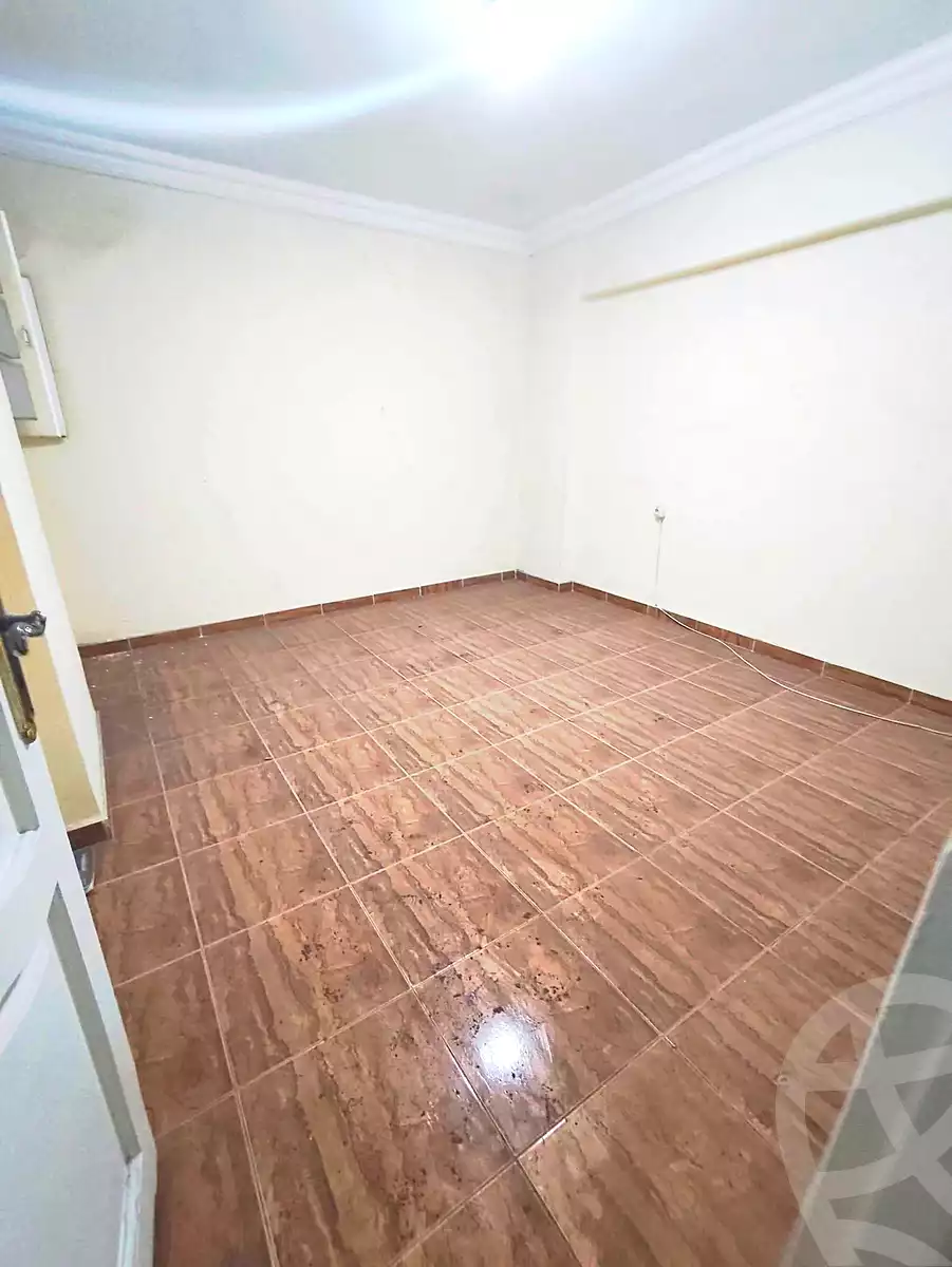 https://aqarmap.com.eg/en/listing/7171961-for-rent-alexandria-el-mandara-alex-el-mandara-bahri