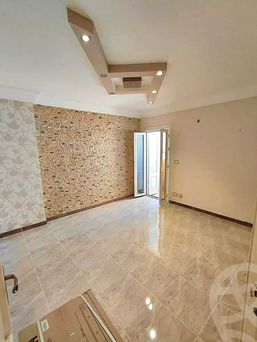 https://aqarmap.com.eg/en/listing/7172008-for-sale-alexandria-sydy-bshr-sydy-bshr-bhry-khalil-hamada-st
