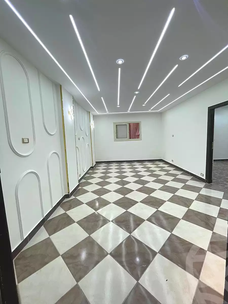 https://aqarmap.com.eg/ar/listing/7172015-for-sale-alexandria-lsywf-el-falki