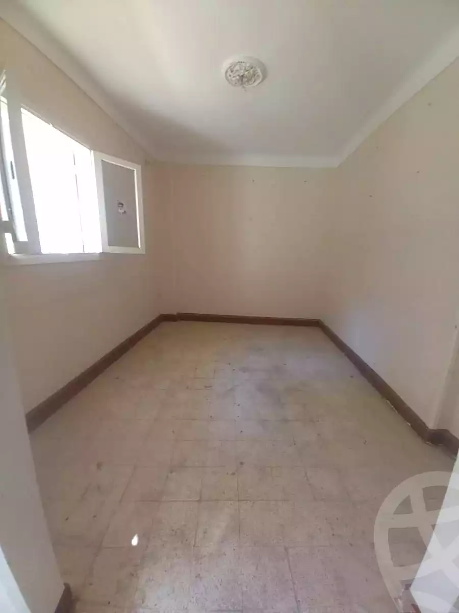 https://aqarmap.com.eg/ar/listing/7172071-for-sale-alexandria-el-asafra-l-sfr-qbly