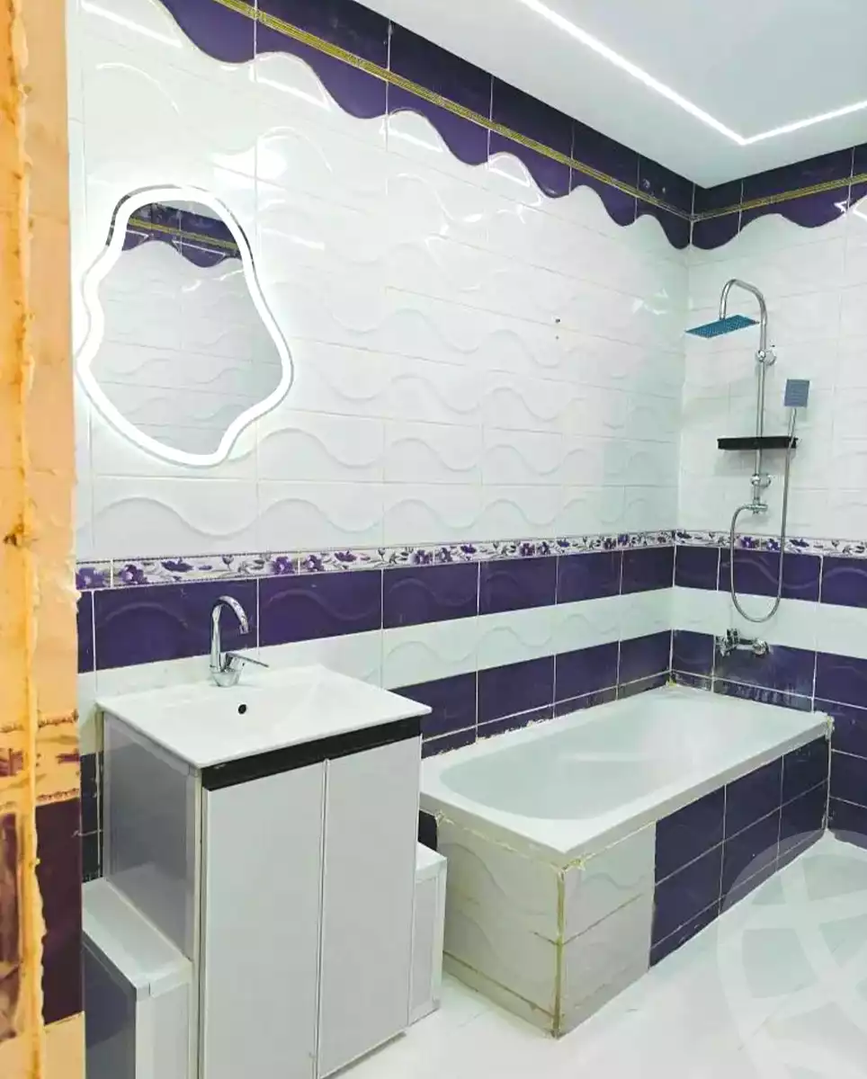 https://aqarmap.com.eg/en/listing/7172076-for-sale-alexandria-al-agamy-el-hanouvel-abo-el-shawareb-st