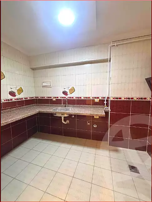 https://aqarmap.com.eg/ar/listing/7172129-for-sale-alexandria-sydy-bshr-sydy-bshr-bhry-shr-mhmwd-l-yswy