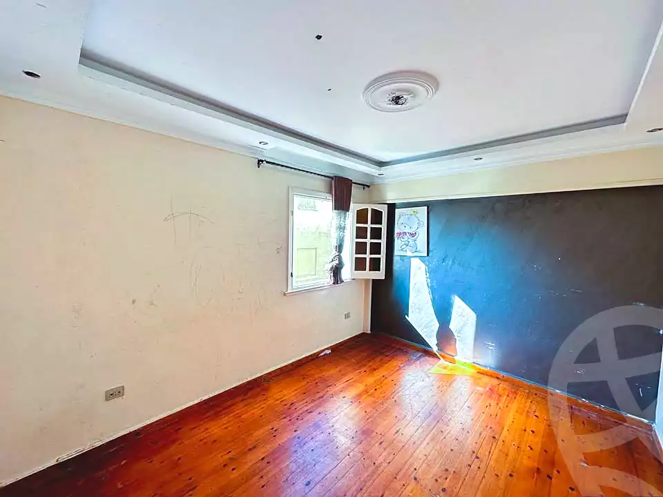 https://aqarmap.com.eg/ar/listing/7172472-for-rent-alexandria-glim
