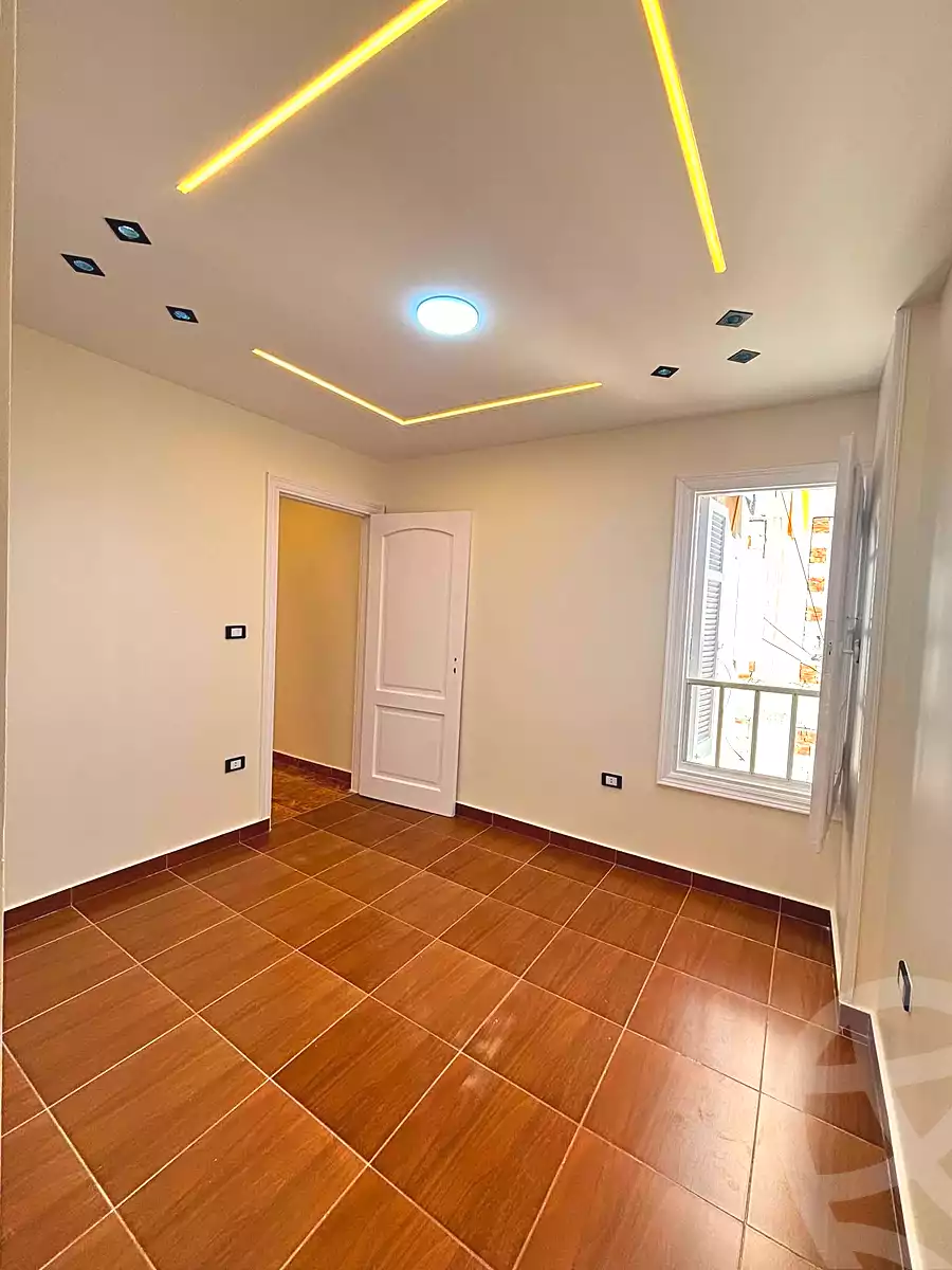 https://aqarmap.com.eg/ar/listing/7172590-for-sale-alexandria-sydy-bshr-sydy-bshr-bhry