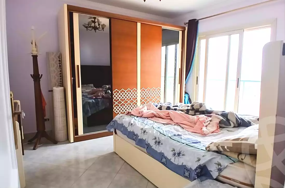 https://aqarmap.com.eg/ar/listing/7172705-for-sale-alexandria-el-montazah-compounds-in-el-montazah-royal-plaza-compound-al-halawany