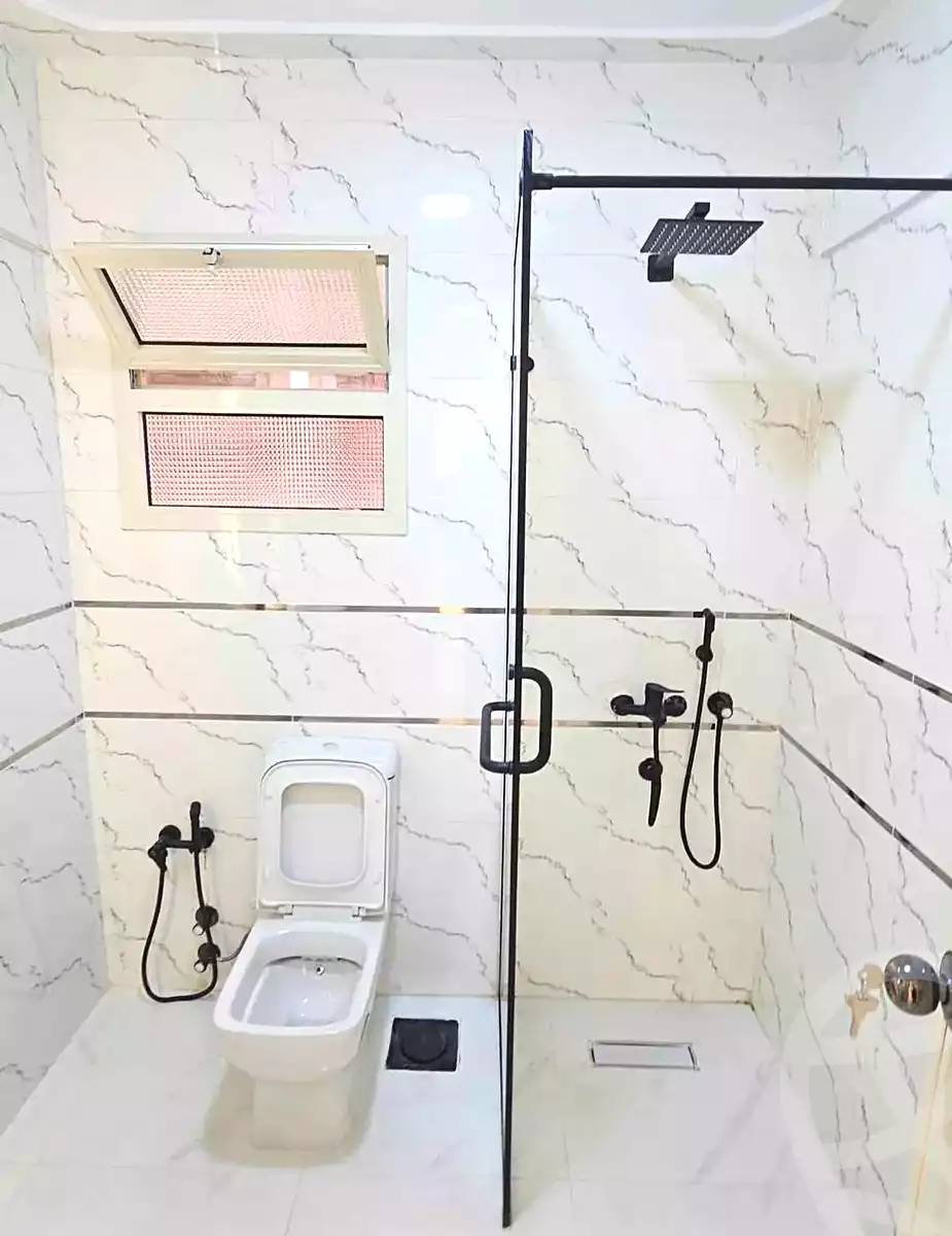 https://aqarmap.com.eg/ar/listing/7172707-for-sale-alexandria-sydy-bshr-sydy-bshr-bhry
