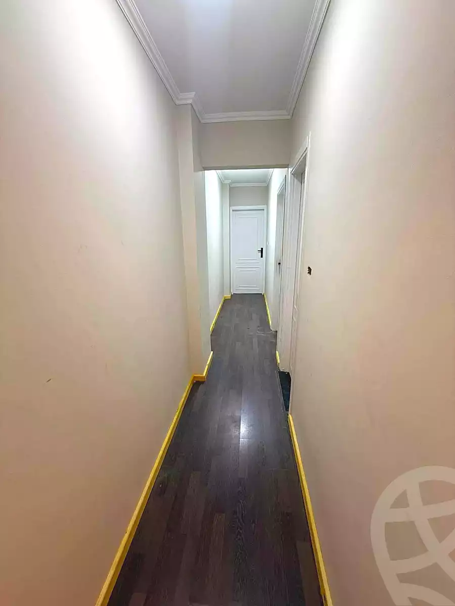 https://aqarmap.com.eg/en/listing/7172748-for-sale-cairo-helwan-helwan-el-sharkeya-khesro-basha-st