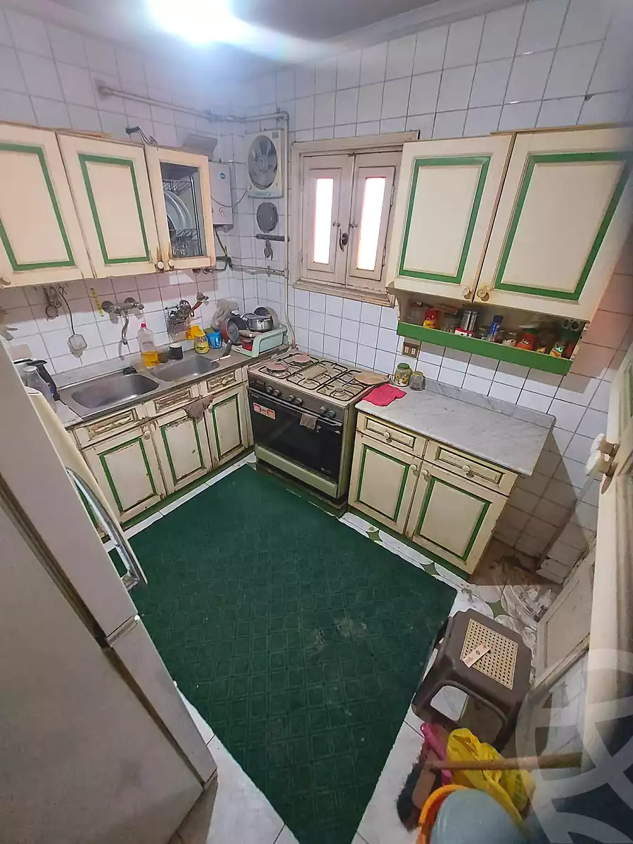 https://aqarmap.com.eg/ar/listing/7172839-for-sale-cairo-helwan-helwan-el-sharkeya-mostafa-safwat-st