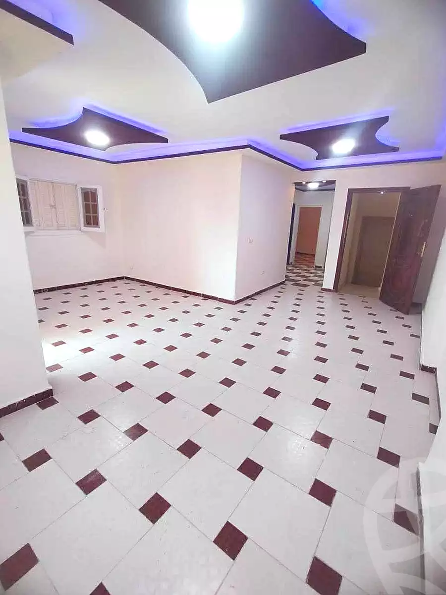 https://aqarmap.com.eg/ar/listing/7172946-for-sale-alexandria-miami-salah-al-din-shaban-st