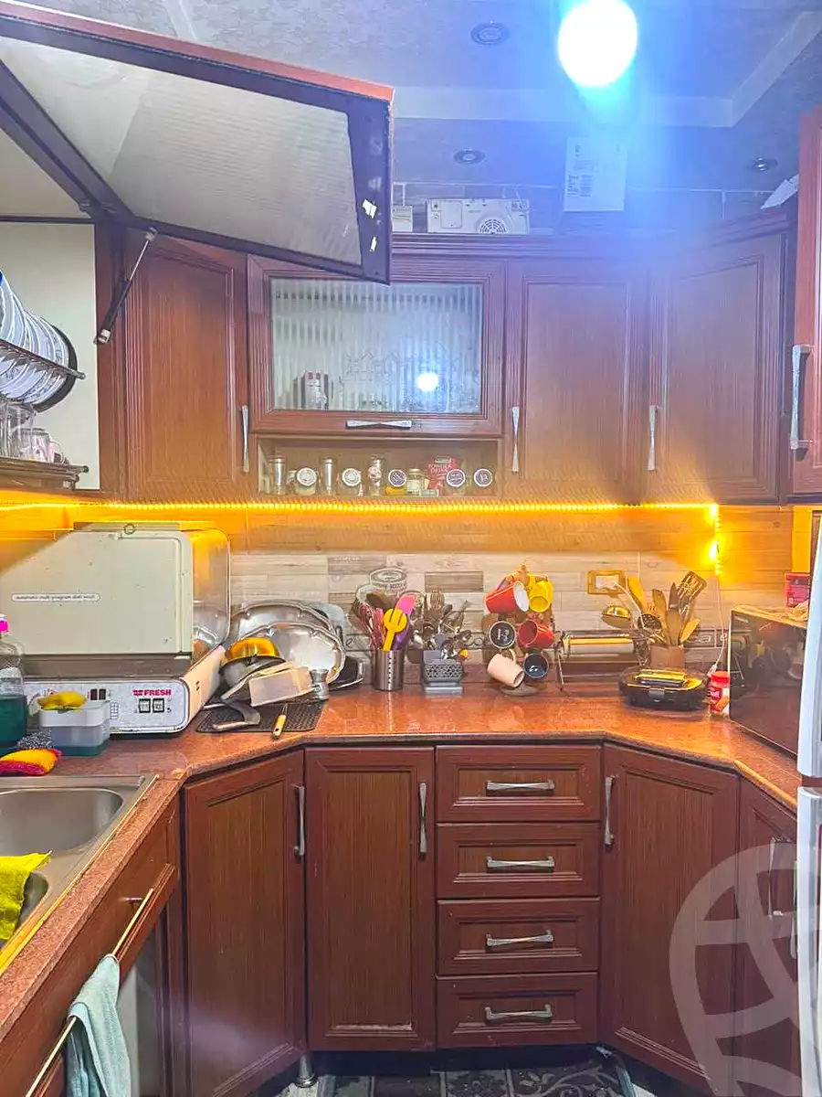 https://aqarmap.com.eg/en/listing/7172971-for-rent-cairo-helwan-helwan-el-sharkeya-borhan-st