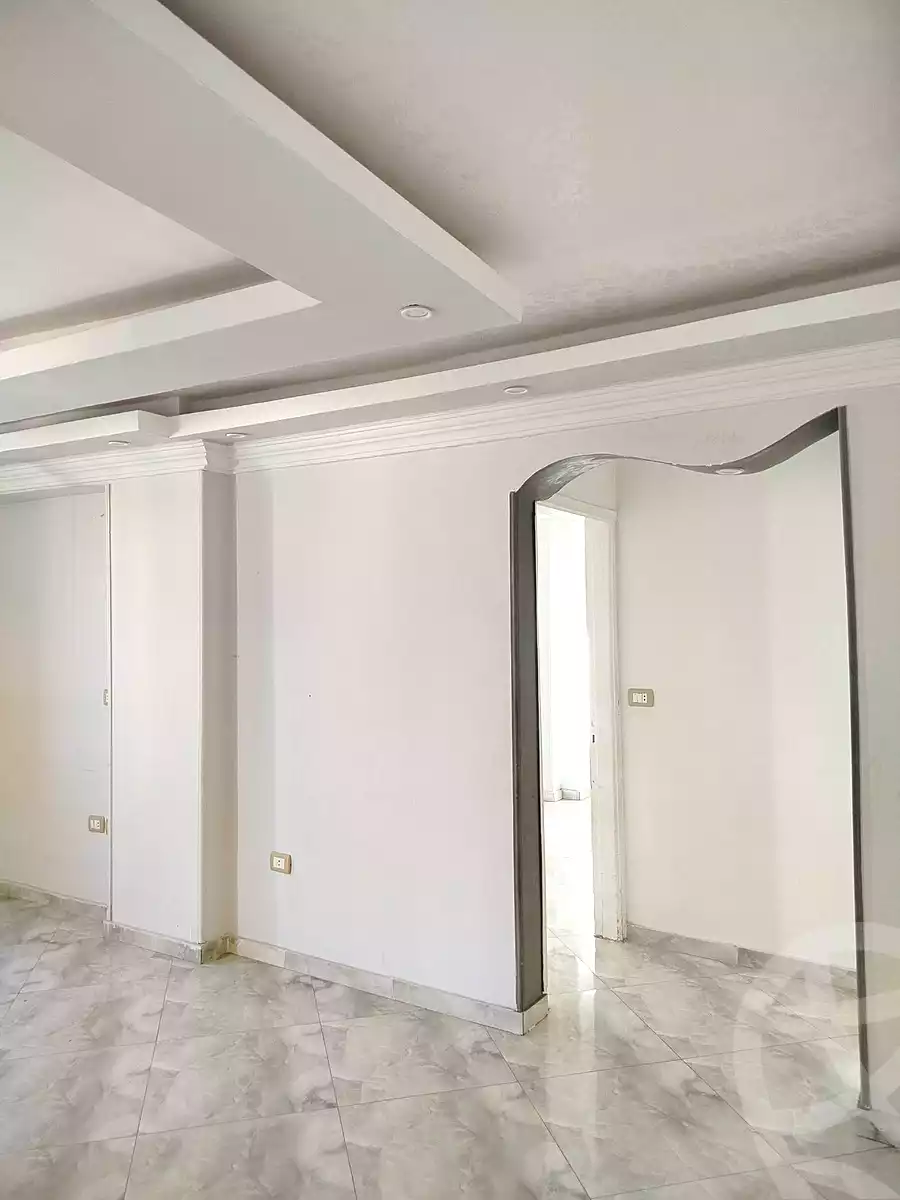 https://aqarmap.com.eg/ar/listing/7173008-for-rent-cairo-ain-shams-alf-maskn-maher-badawi-st