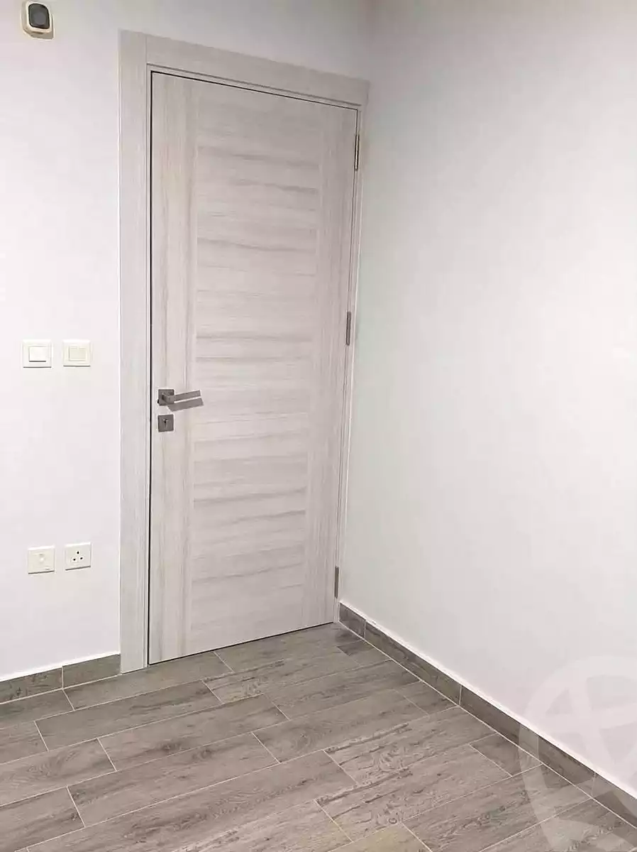https://aqarmap.com.eg/ar/listing/7173059-for-sale-cairo-helwan-helwan-el-sharkeya-omar-ibn-abd-el-aziz-st