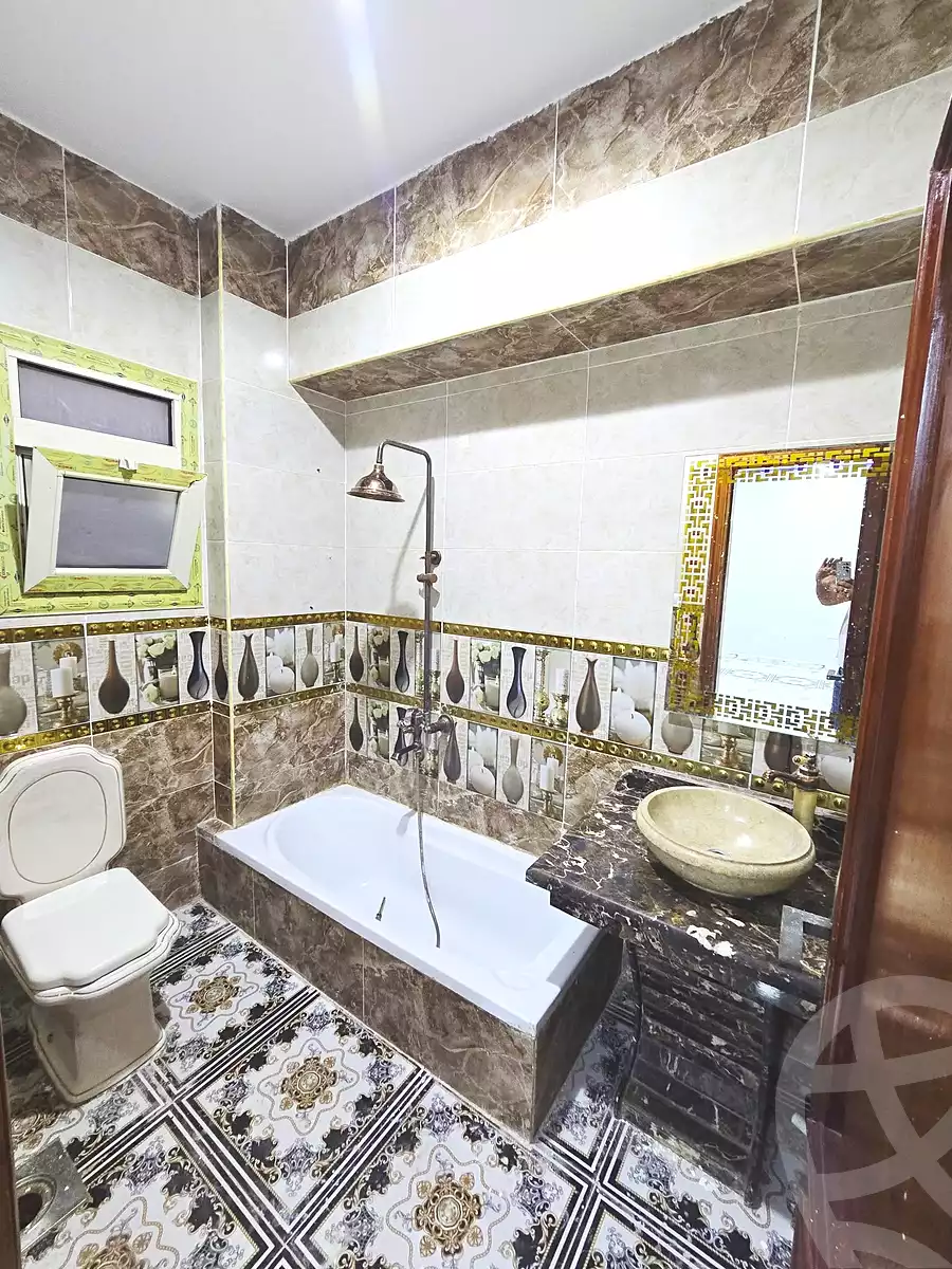 https://aqarmap.com.eg/en/listing/7173085-for-sale-alexandria-al-agamy-shataa-el-nakheel-street-2