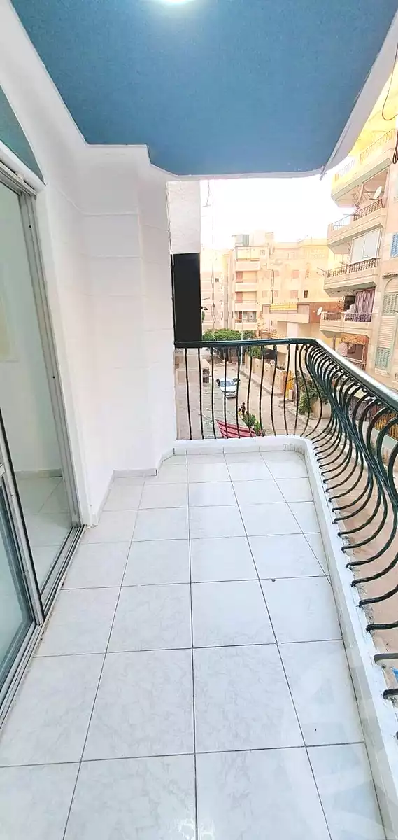 https://aqarmap.com.eg/ar/listing/7173099-for-sale-alexandria-al-agamy-shataa-el-nakheel